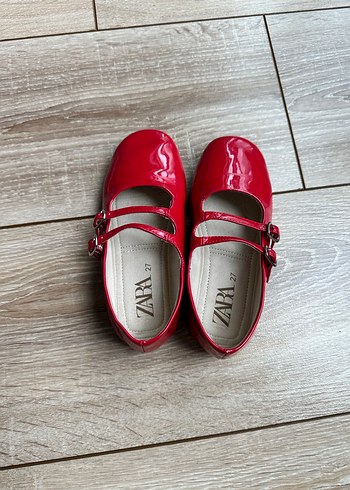 Zara 27 Kız Çocuk Kırmızı Tokalı Babet Ayakkabı - Görsel 2
