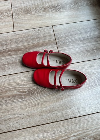 Zara 27 Kız Çocuk Kırmızı Tokalı Babet Ayakkabı - Görsel 5