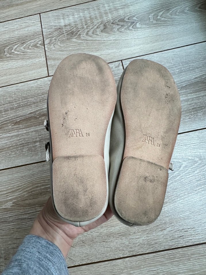 Zara 26 Bej Kız Çocuk Tokalı Babet Ayakkabı - Görsel 3