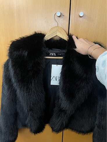 Zara XS/34 crop suni ceket