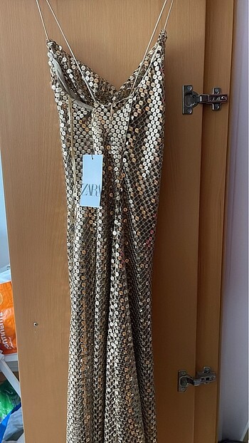 s Beden ZARA S/36 DORE FİLELİ ASKILI MİDİ ELBİSE