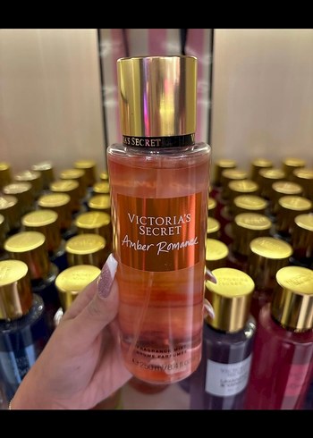 Victoria's Secret Amber Romance Kadın Parfümü