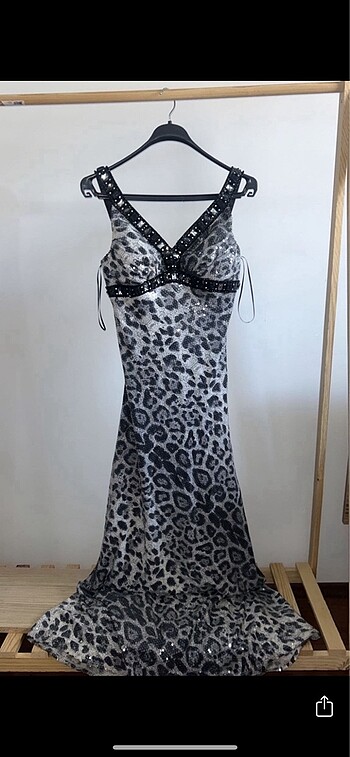 ABİYE ELBİSE TAŞLI PULLU LEOPAR DESEN