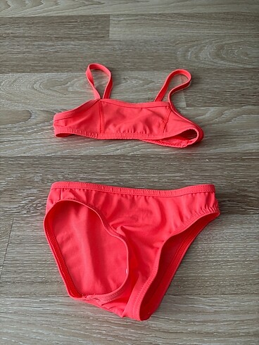 4 Yaş Beden turuncu Renk Decathlon bikini neon renkte