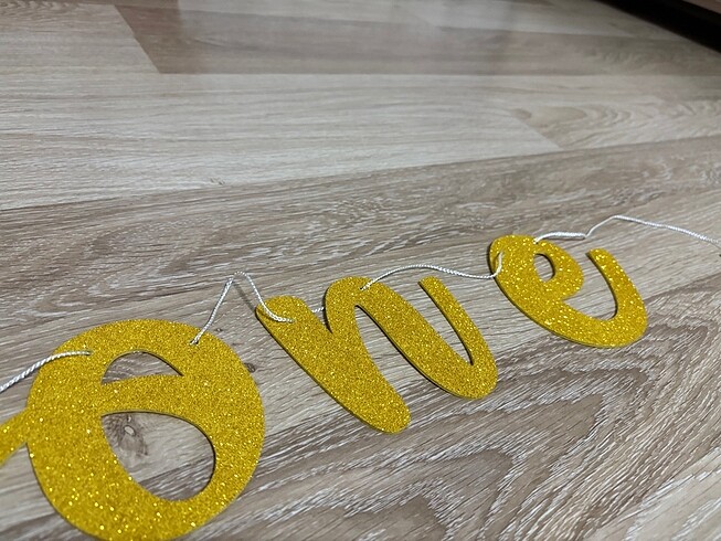 One gold bir yaş flama - Görsel 2