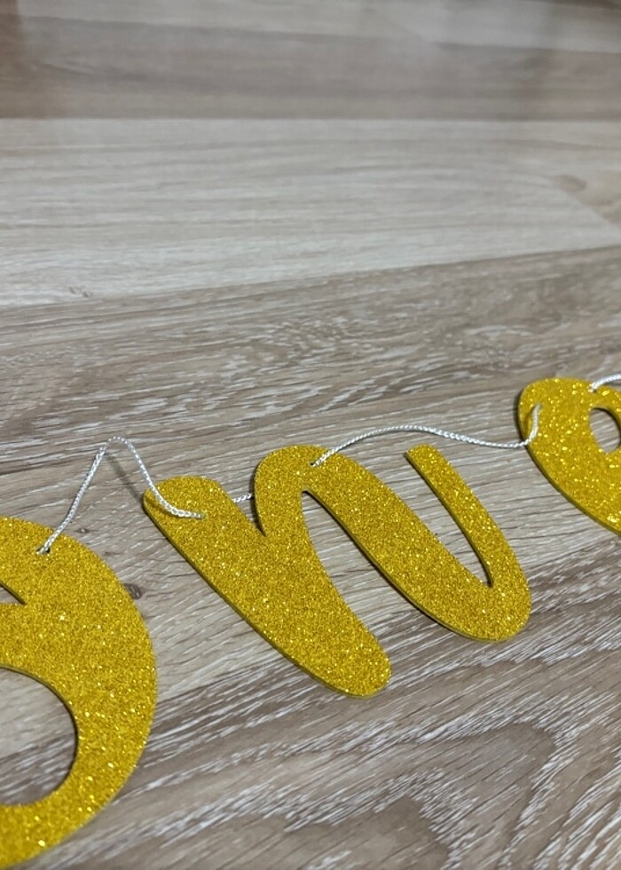 One gold bir yaş flama - Görsel 2