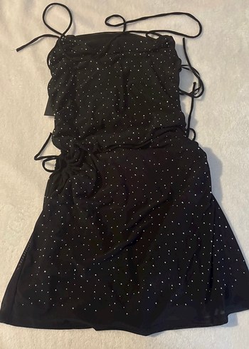 m Beden Bershka Pul Detaylı Siyah Mini Askılı Elbise