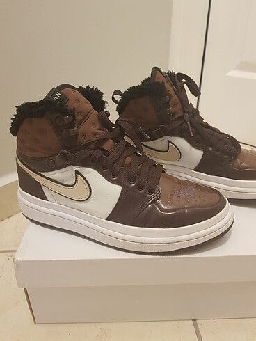 Air jordan 1 acclimate