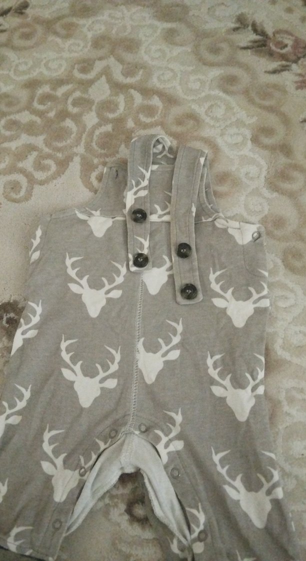 Erkek Çocuk Gri Desenli Düğmeli Tulum - Görsel 2