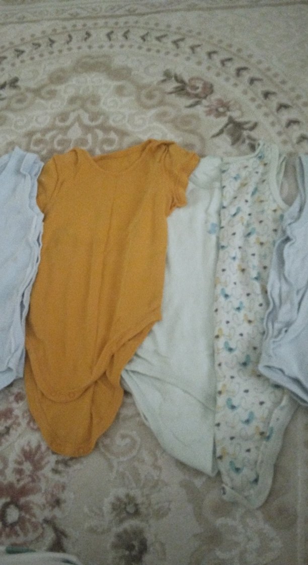 Sarı Kolsuz Pamuklu Bebek Zıbını - Görsel 2