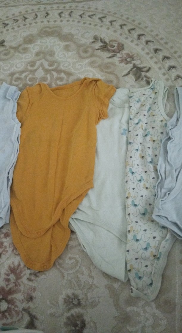 Sarı Kolsuz Pamuklu Bebek Zıbını - Görsel 3