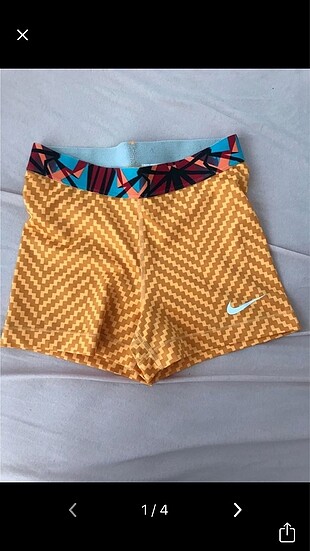 Nike şort