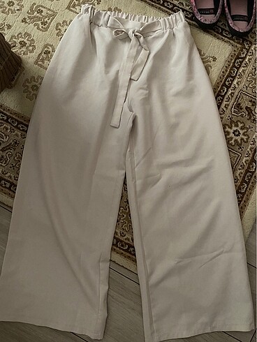 beyaz kumaş pantolon