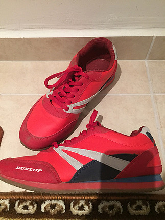 Diğer Kırmızı spor ayakkabı