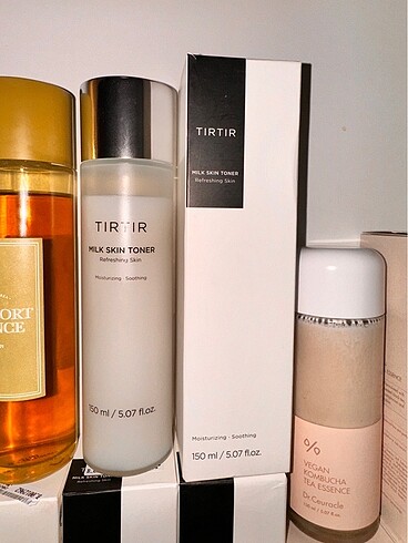 TIRTIR MILK SKIN TONER