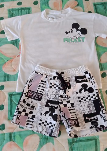 Baskılı Mickey Mouse Erkek Çocuk Şortlu Takımı
