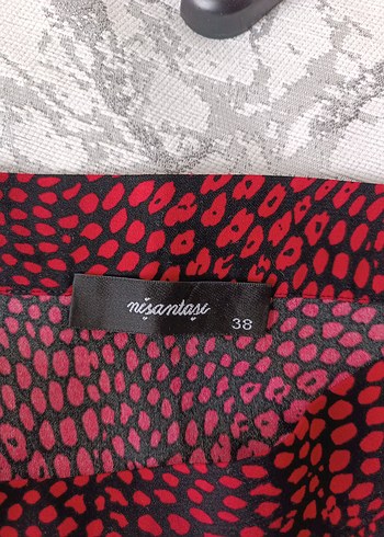 Kırmızı Renkli Mini Volanlı Etek - Görsel 3