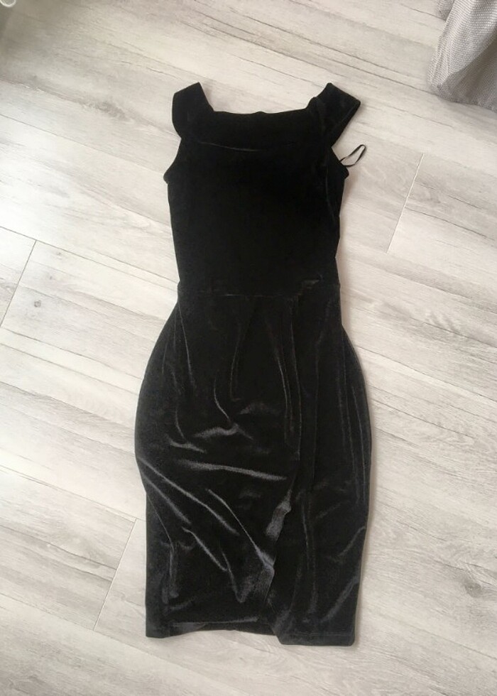 Siyah gece elbisesi  - Görsel 3