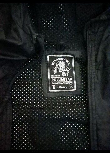 s Beden Pull Bear Yağmurluk