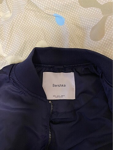Bershka Bershka bomber