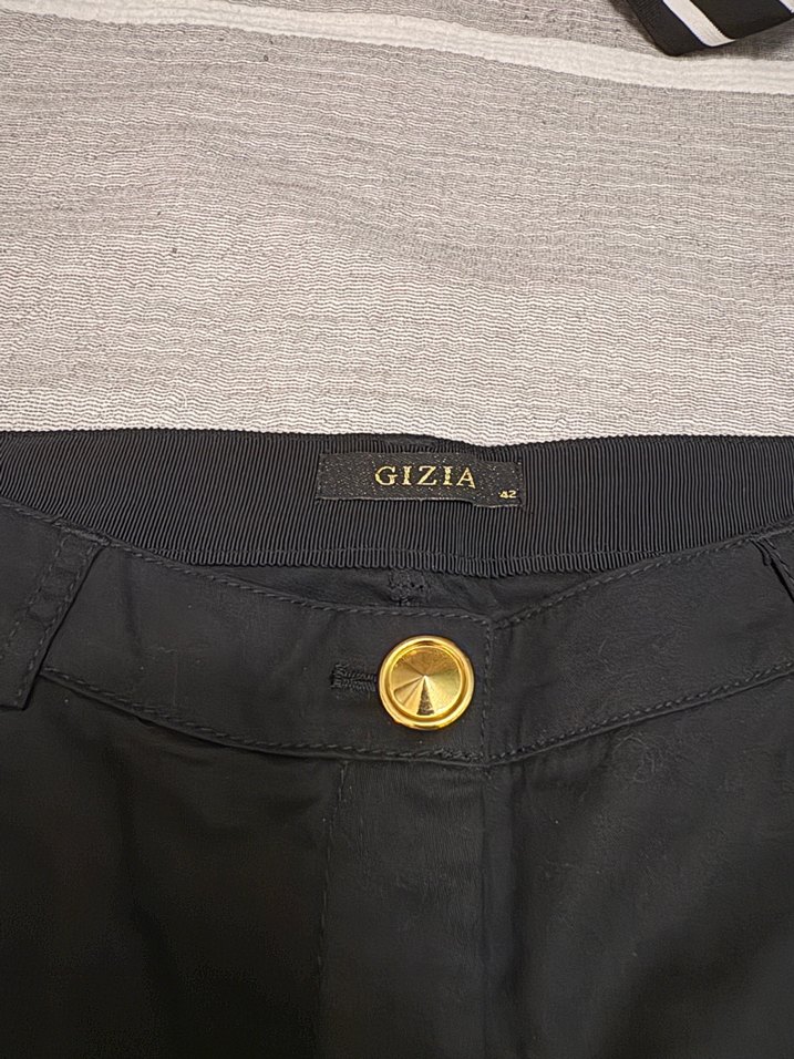 Düğmeli Siyah Kadın Kumaş Pantolon - Görsel 2