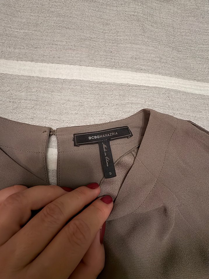 Uzun Kollu Bej Kadın Bluz - Görsel 2