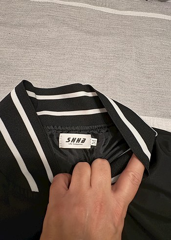 Siyah Baskılı Kadın Bomber Ceket - Görsel 2