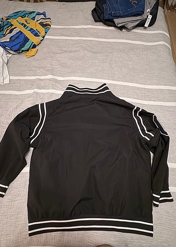 Siyah Baskılı Kadın Bomber Ceket - Görsel 5