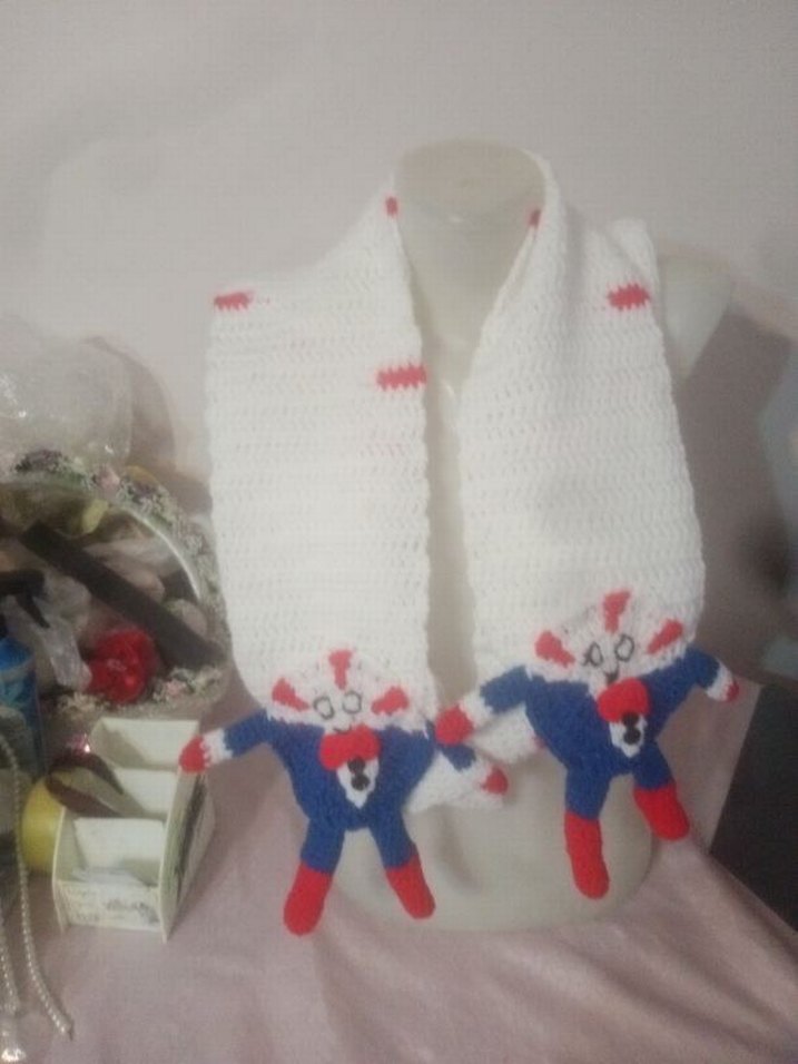 Adventure Time Peppermint Butler scarf - Görsel 2