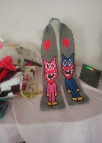 Huggy wuggy  kissy missy scarf - Görsel 4