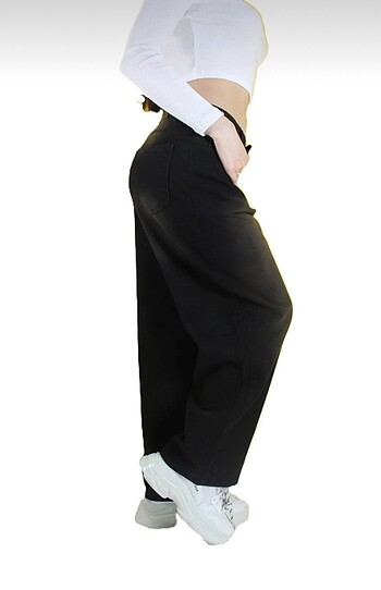 UNISEX SUPER BAGGY JEAN