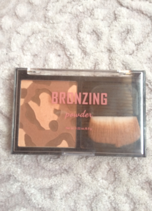 H&M bronzer