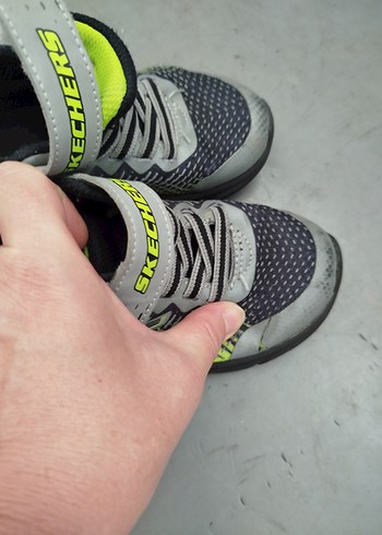 28 Beden Gri Erkek Çocuk Snake Desenli Skechers Spor Ayakkabı