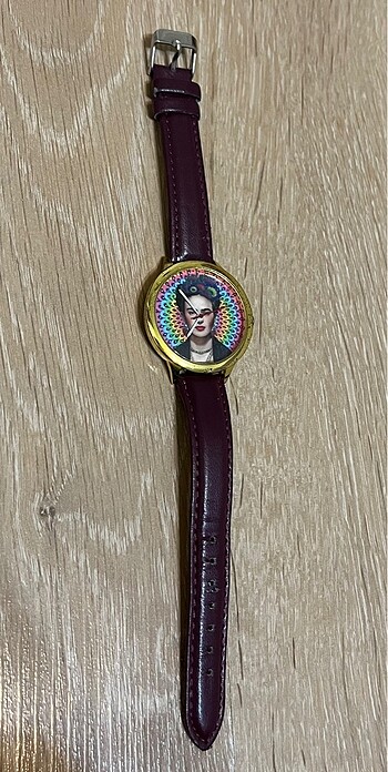 frida vintage saat