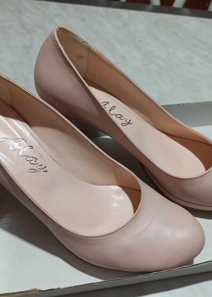 Stiletto ince topuklu ayakkabı  - Görsel 2