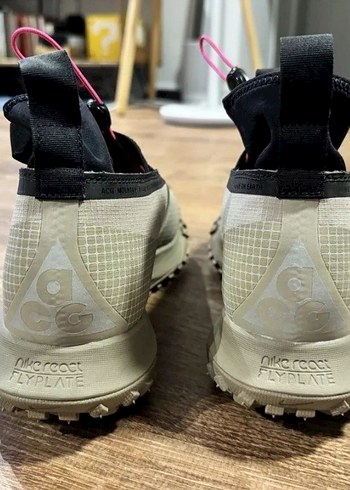 Nike Nike Acg Mountain Fly Gore-Tex Khaki