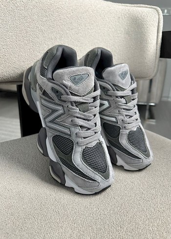 New Balance 9060 Dark Grey
