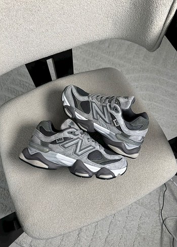 New Balance 9060 Dark Grey