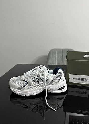 38 Beden beyaz Renk New Balance 530