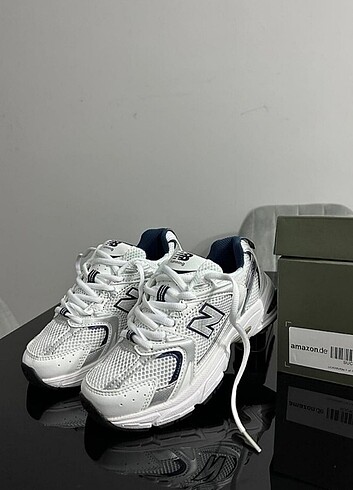 New Balance 530