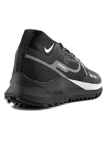 45 Beden Nike REACT PEGASUS TRAIL 4 GORE-TEX