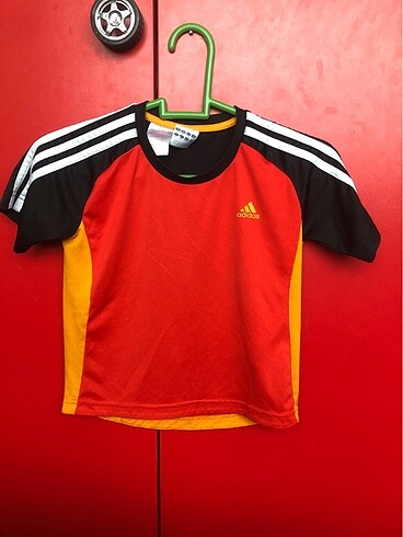 Adidas çocuk tişört