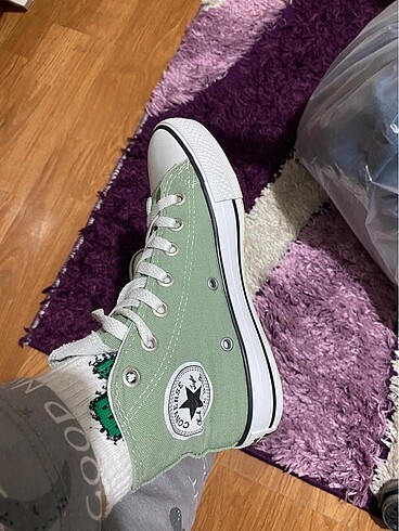 37 Beden Yeşil bilekli converse