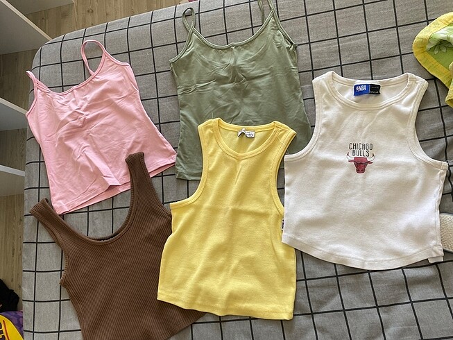 Kadın crop