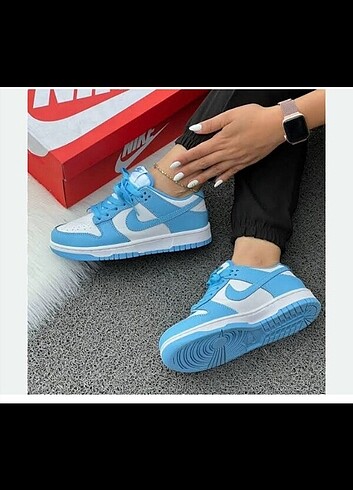 Nike dunk low