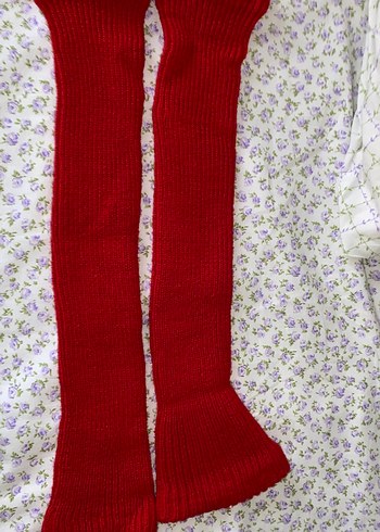 Kız Çocukları İçin Kırmızı Triko Çorap - Görsel 2