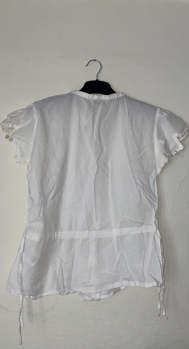 Kısa Kollu V Yaka Beyaz Keten Gömlek - Görsel 2