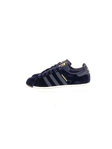 Adidas Spor Ayakkabı %70 İndirimli.