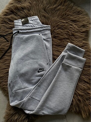 Gri tech fleece