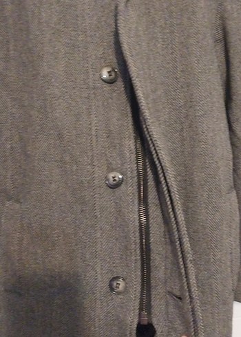 fermuarlı  ve dugmeli kaban 
Boy 98 göğüs 55 - Görsel 3